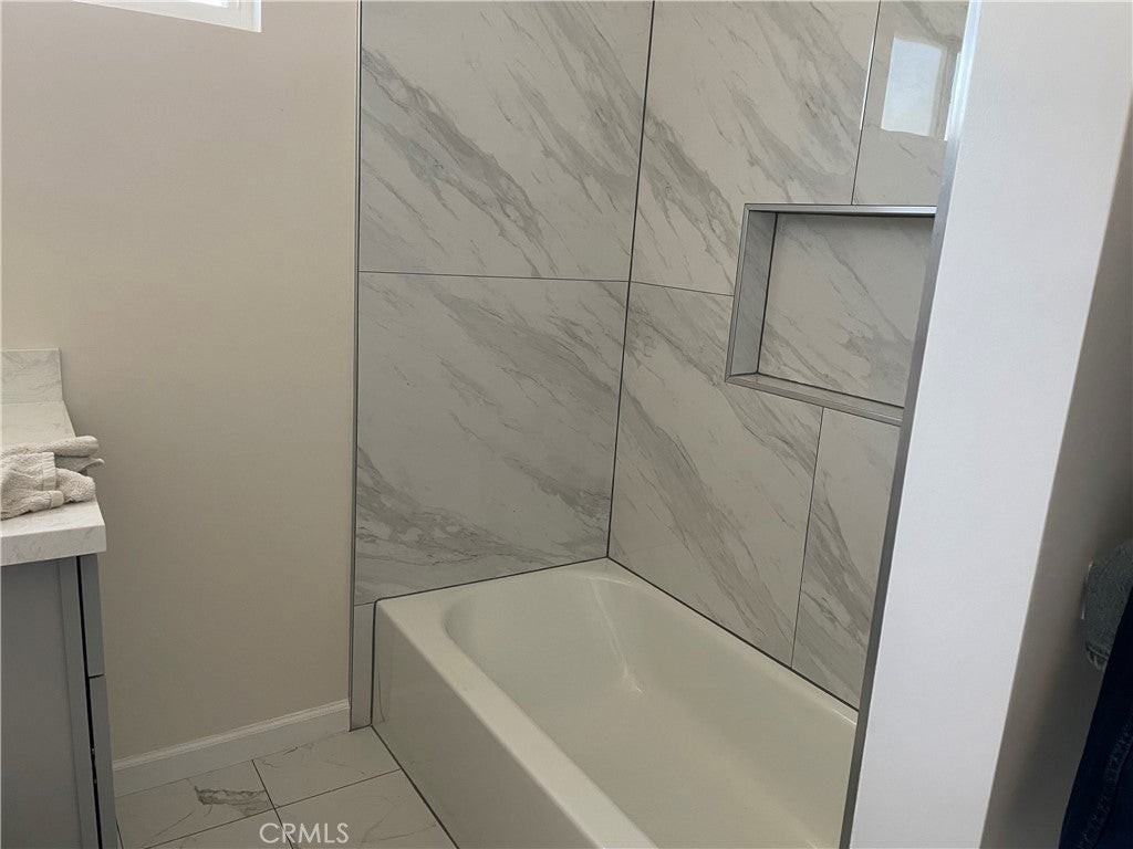 5421 N Traymore Ave - Photo 7 of 8