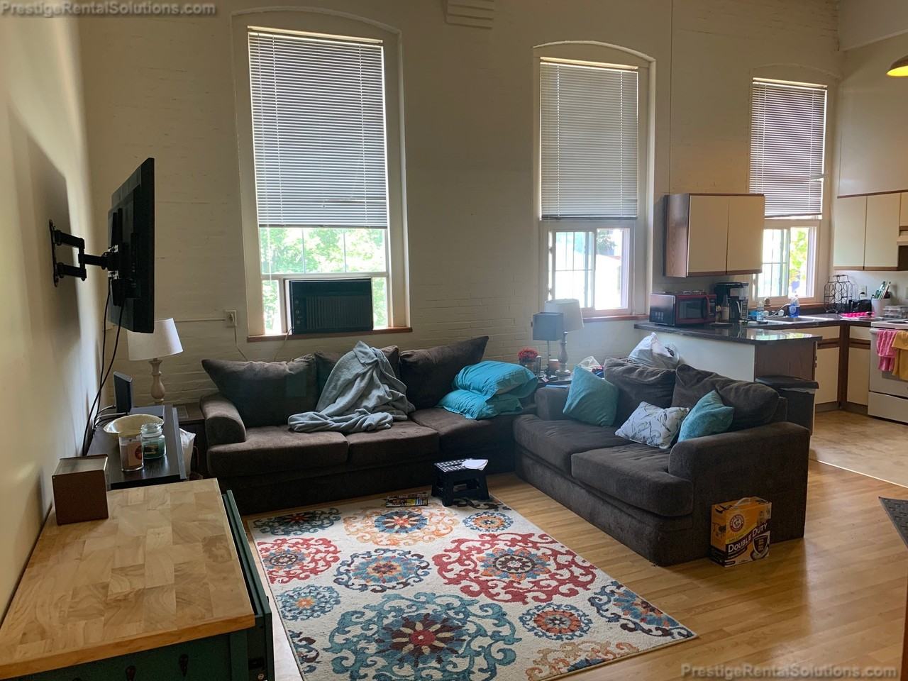 Willow St #305 - Photo 3 of 10