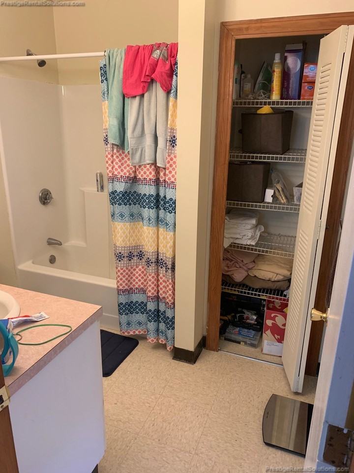 11 Willow St #305 - Photo 5 of 10