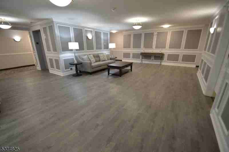 21 Jenny Lind Street ##20 - Photo 2 of 25