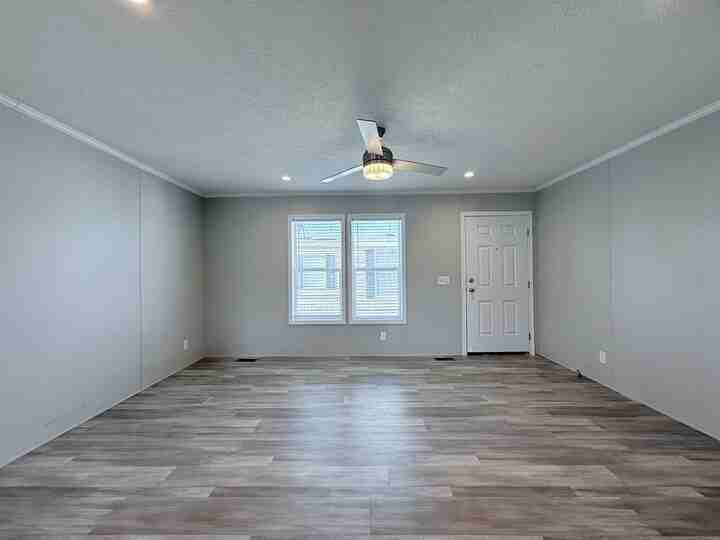 29811 W Essex Ct #114 - Photo 5 of 35