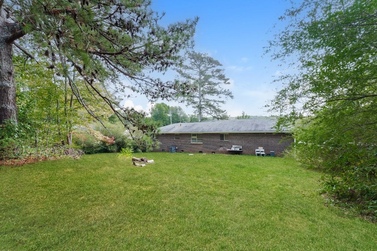 4103 Highway 5 - Photo 3 of 16