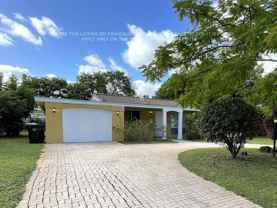 2710 Ne 53rd St - Photo 1 of 1