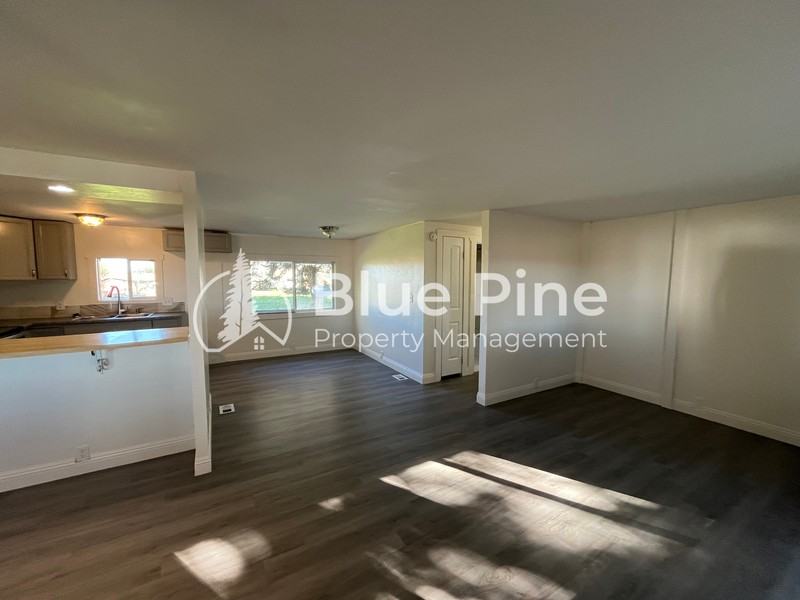 434 Eastsouth - Photo 5 of 14