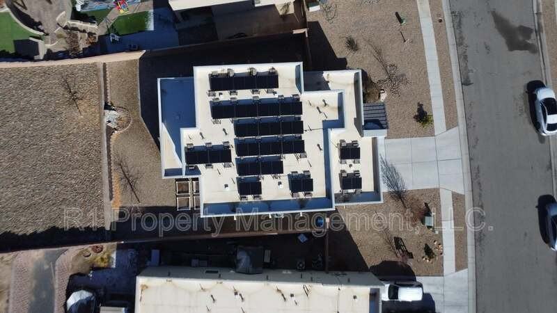 1551 Corta Cancun - Photo 2 of 46
