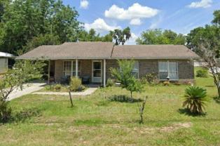 589 Se Saint Johns St - Photo 1 of 1