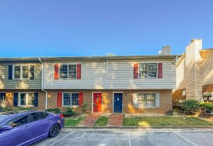 2140 Kings Gate Cir #B - Photo 1 of 1
