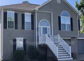 featured image of 2809 Dotti Dr