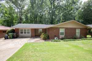 featured image of 4034 Savannah Dr