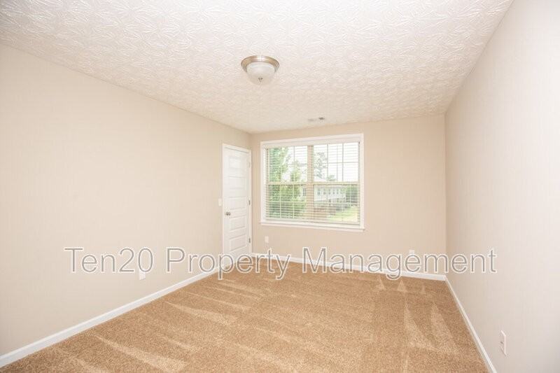 6061 Townes Way - Photo 6 of 23