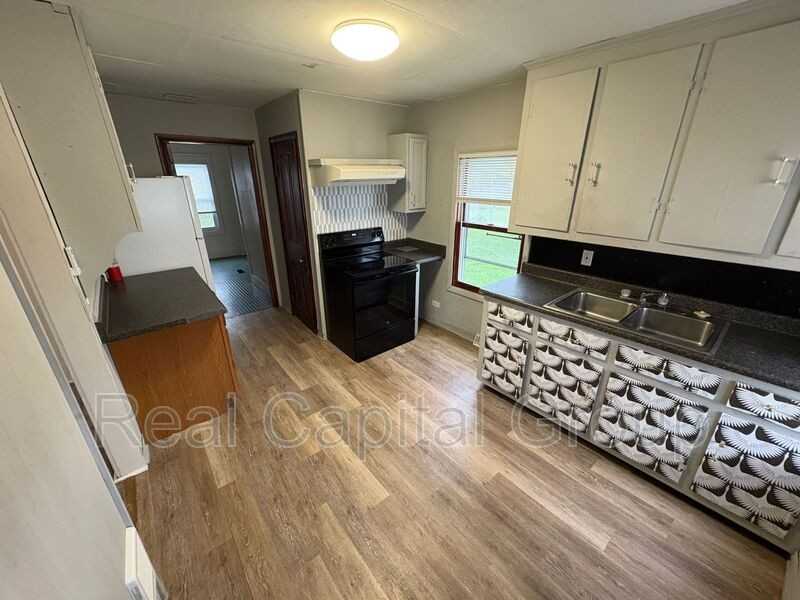 5174 Western Tpke - Photo 4 of 9