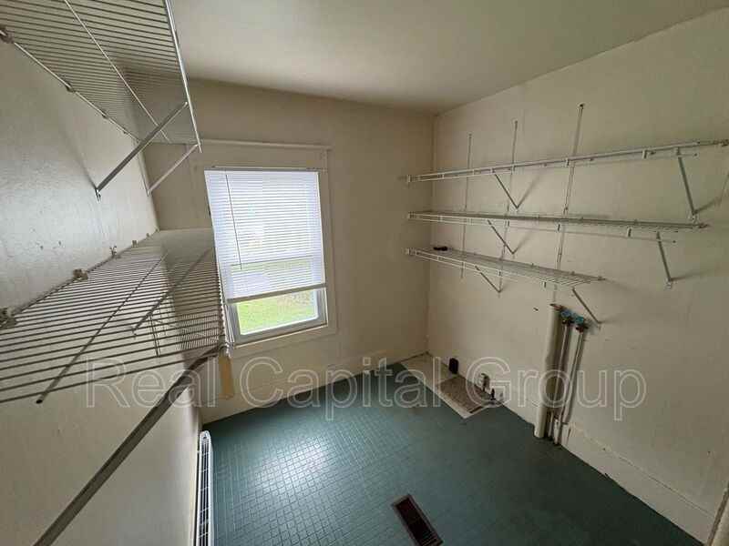 5174 Western Tpke - Photo 5 of 9