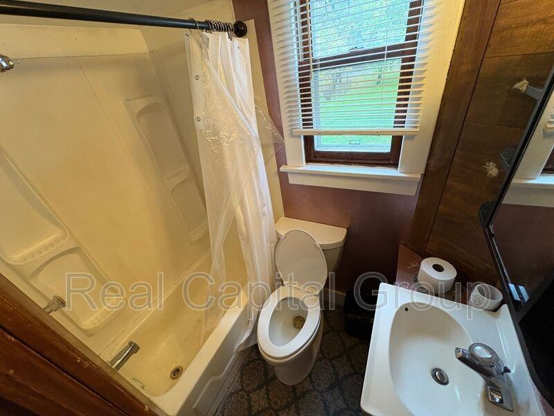 5174 Western Tpke - Photo 6 of 9