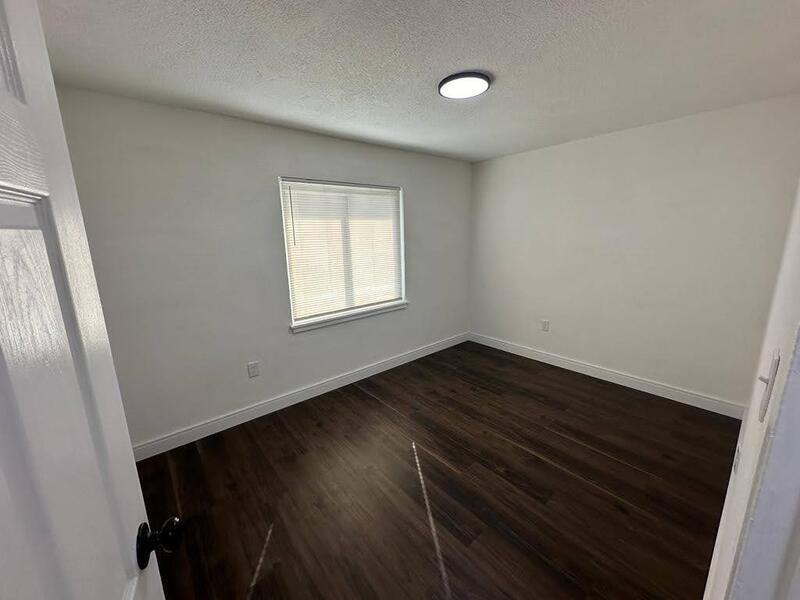 2123 Mara Ct #2 - Photo 6 of 10