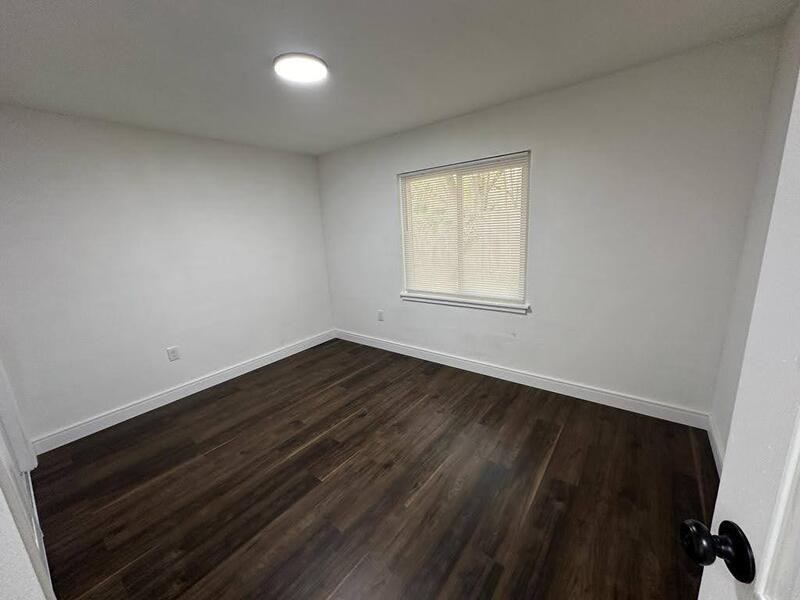 2123 Mara Ct #2 - Photo 7 of 10