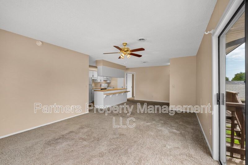 1318 W Centennial Dr - Photo 4 of 19