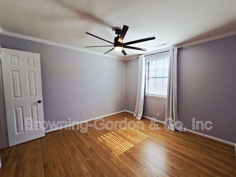 5776 Brentwood Trce - Photo 7 of 10