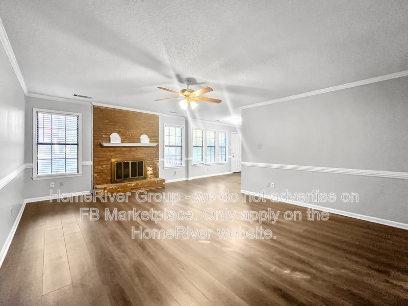 3028 Guillory St - Photo 5 of 28