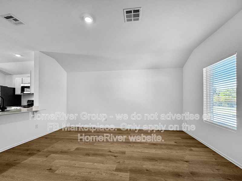 416 Yale Road - Photo 3 of 23