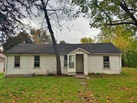 975 South Armstrong Avenue - Photo 1 of 1
