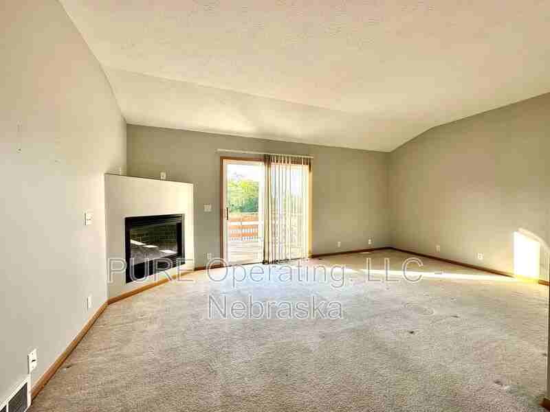 11657 Bauman Ave - Photo 4 of 26