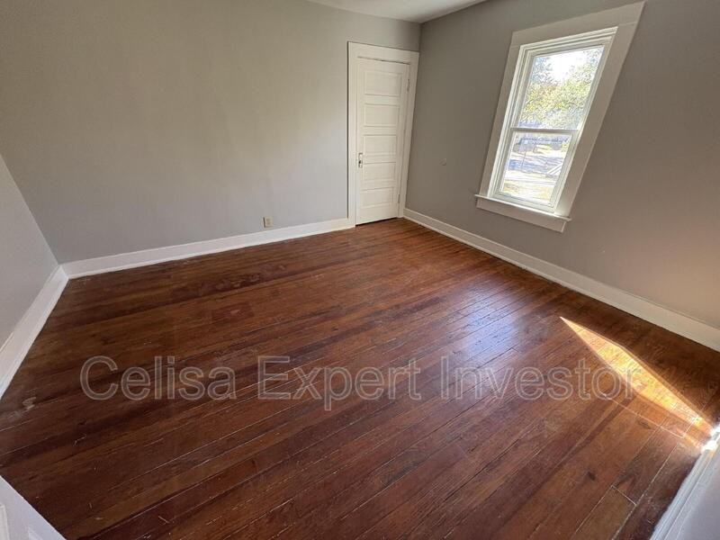 1205 West Wildwood Avenue - Photo 6 of 9