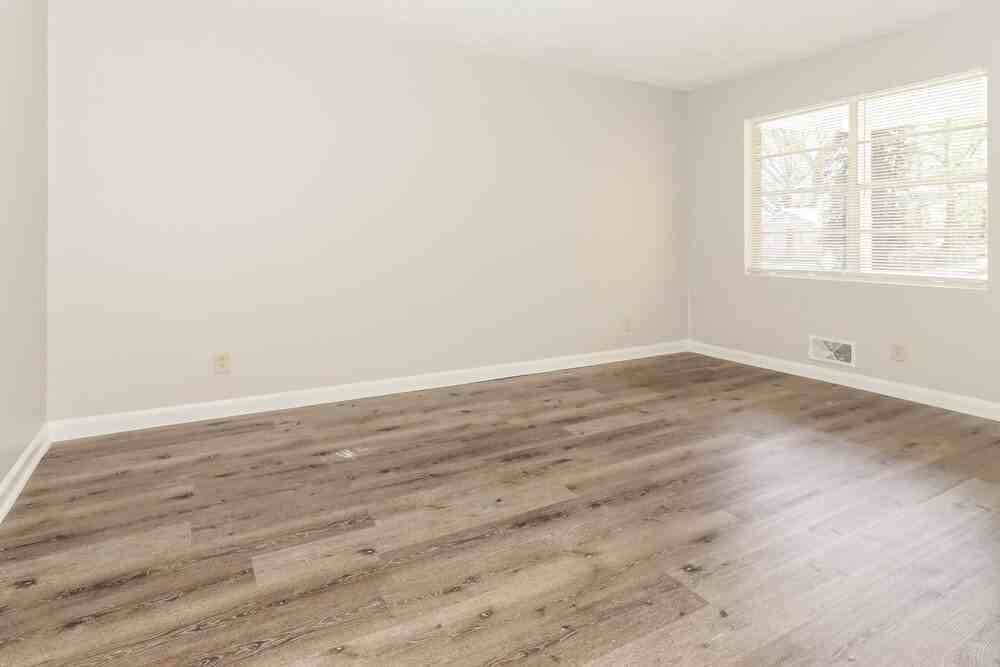 416 Tanner Rd - Photo 3 of 16