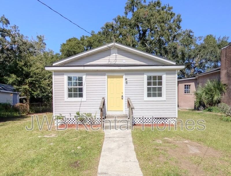 1741 Callahan St - Photo 2 of 18