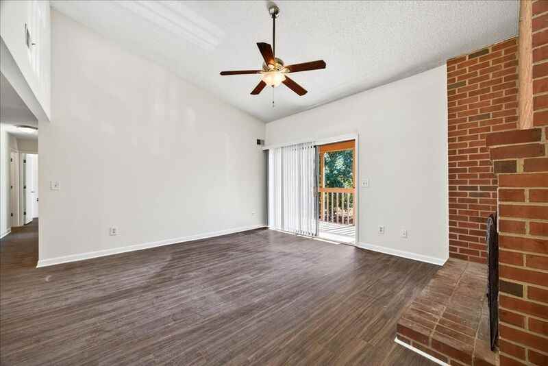 113 Turtle Creek Rd - Photo 3 of 17