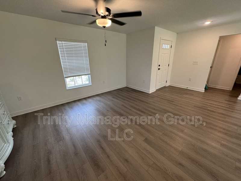 11279 Kodiak Wren Road - Photo 6 of 13