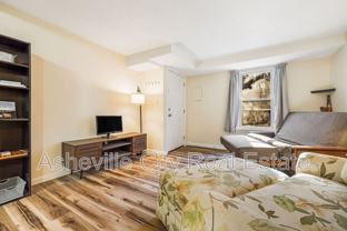 1 Manila St #C - Photo 1 of 1