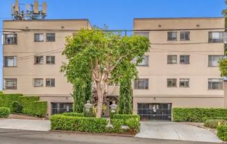 229 Macarthur Blvd #3G - Photo 1 of 1