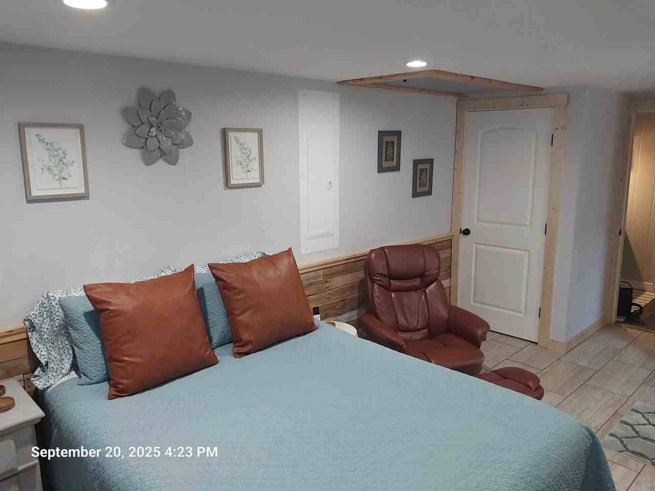 416 Cessna Avenue - Photo 2 of 28