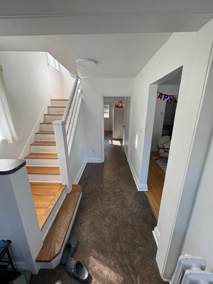 150 Nelson Street - Photo 6 of 32