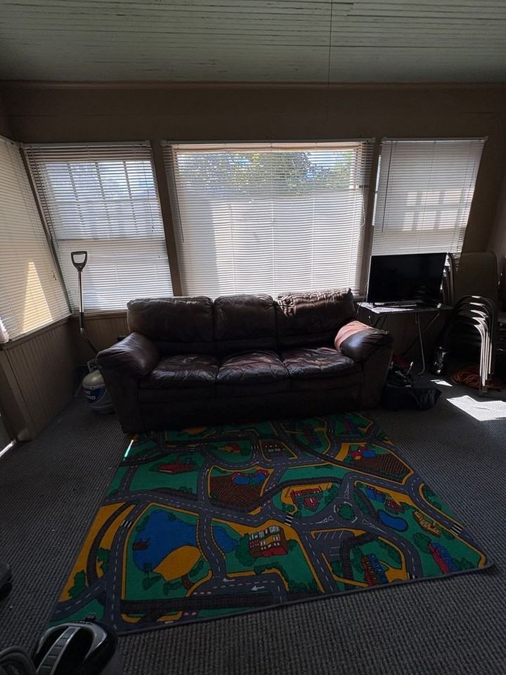 403 10th St S - Photo 2 of 15