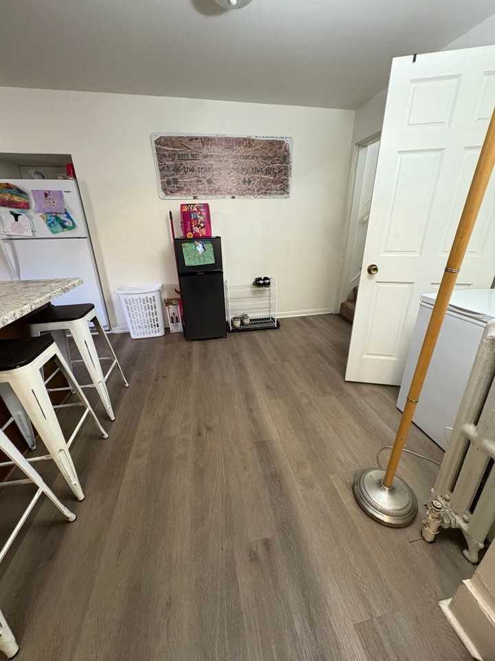 403 10th St S - Photo 5 of 15