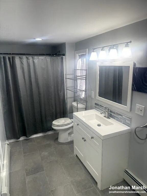 108 Franklin St - Photo 3 of 13