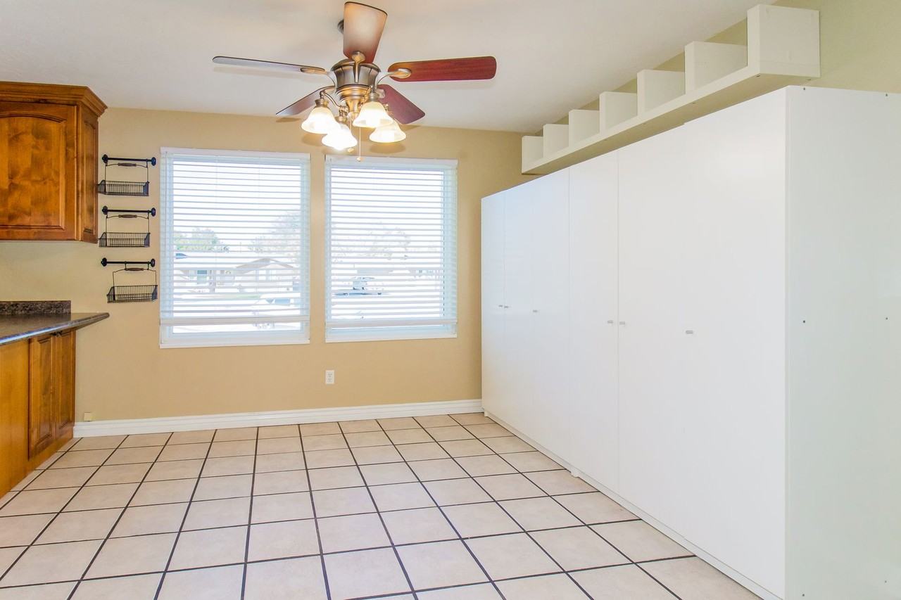 13585 S 2140 W - Photo 3 of 16