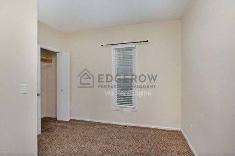 352 Holmdene Blvd Ne - Photo 3 of 6