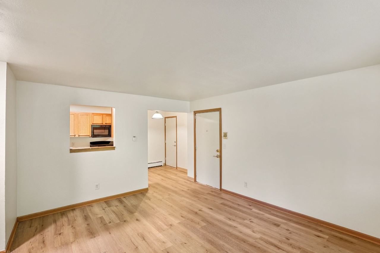 Parkview Apartments (BHIP Parkview LLC) - Photo 6 of 20