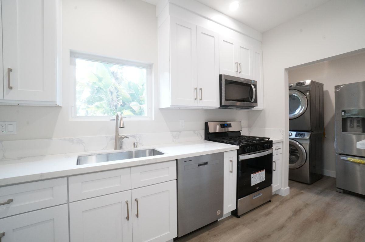 6053 Selma Ave - Photo 4 of 8