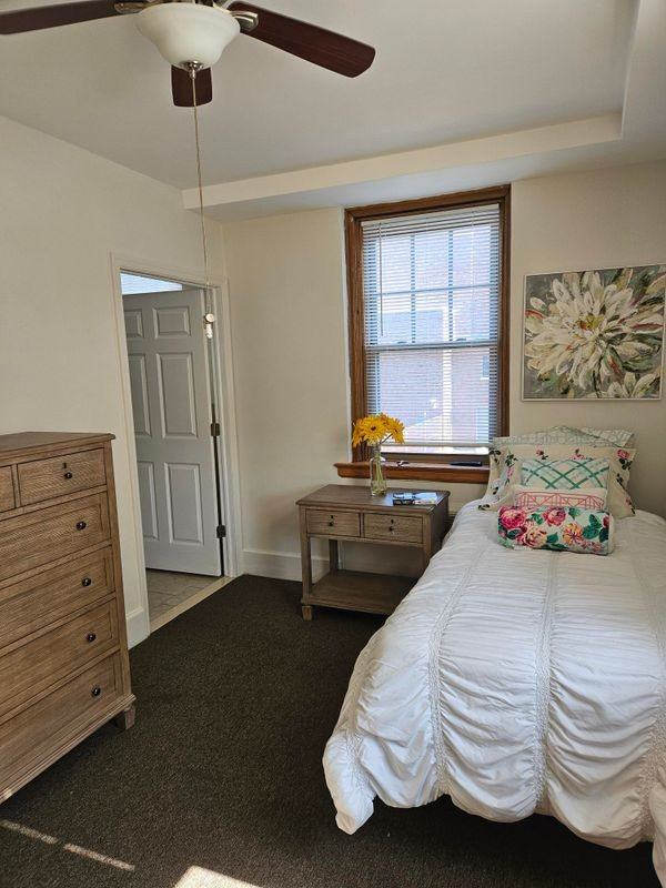 415 5th Ave - Photo 3 of 6