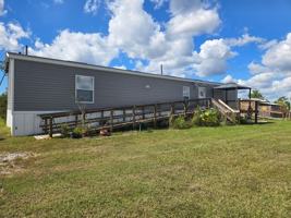 featured image of 385 Sunshine Rd