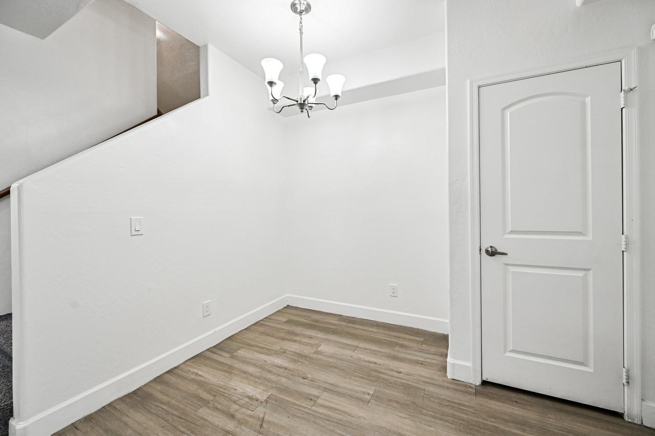 4608 West Maryland Avenue #1190 - Photo 2 of 23