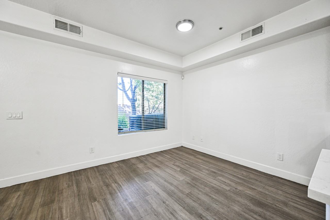 4608 West Maryland Avenue #1190 - Photo 4 of 23