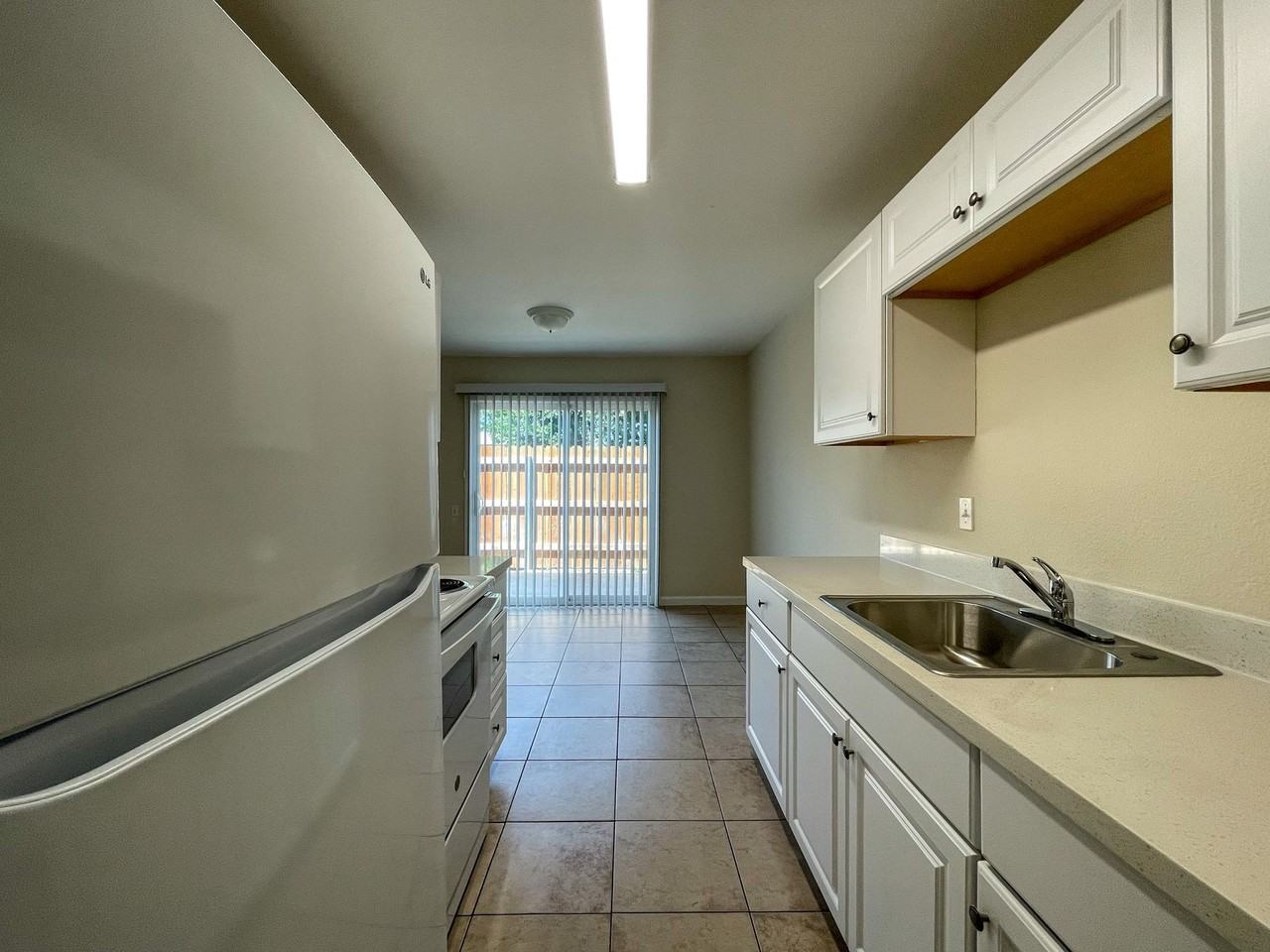 515 Camanche Lane - Photo 4 of 10