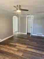 featured image of 1917 7th Ave #02