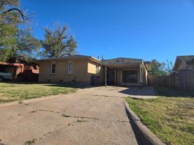 3810 Nw Bell Ave - Photo 1 of 1