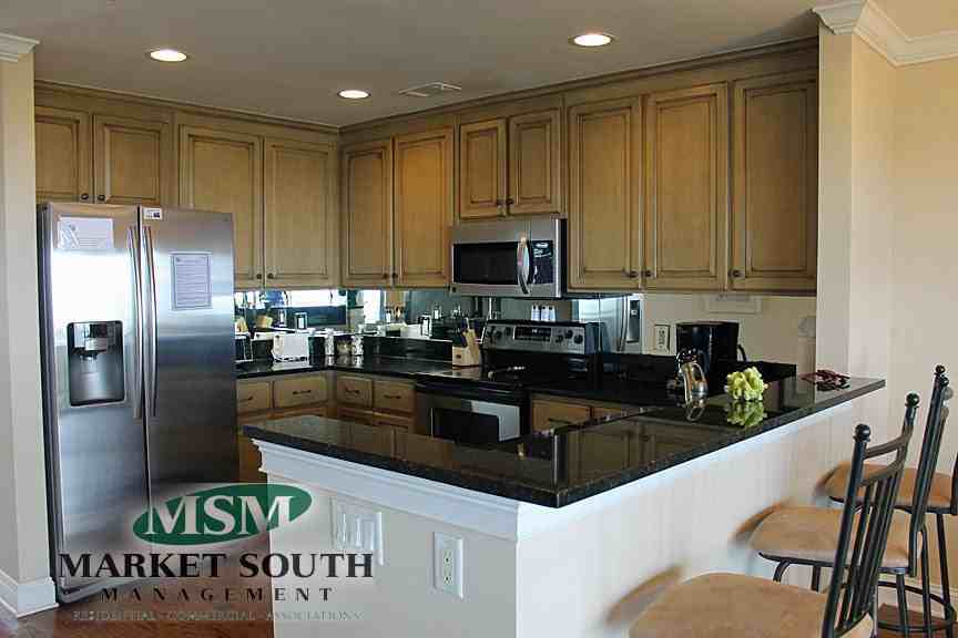 1429 Estill Ave #H - Photo 6 of 25