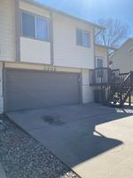 featured image of 3208 Park Dr